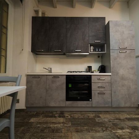 La Formaggeria Del Naviglio Apartamento Milão Exterior foto