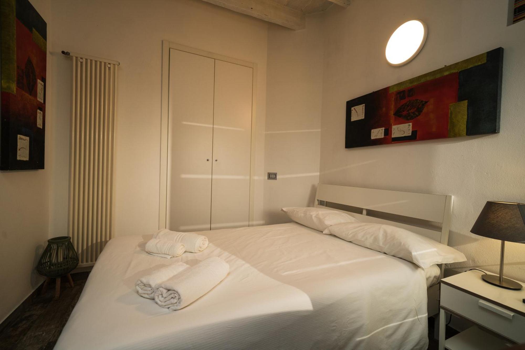 La Formaggeria Del Naviglio Apartamento Milão Exterior foto