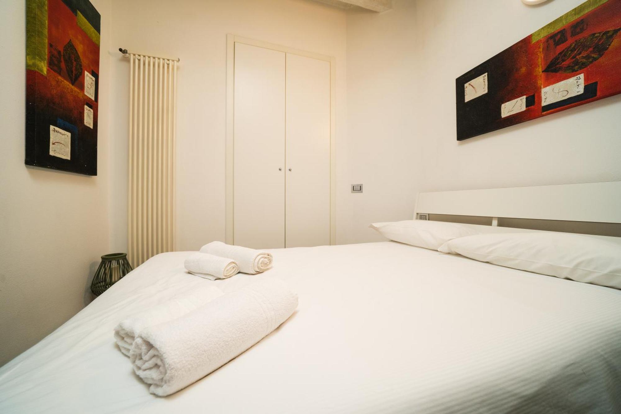 La Formaggeria Del Naviglio Apartamento Milão Exterior foto